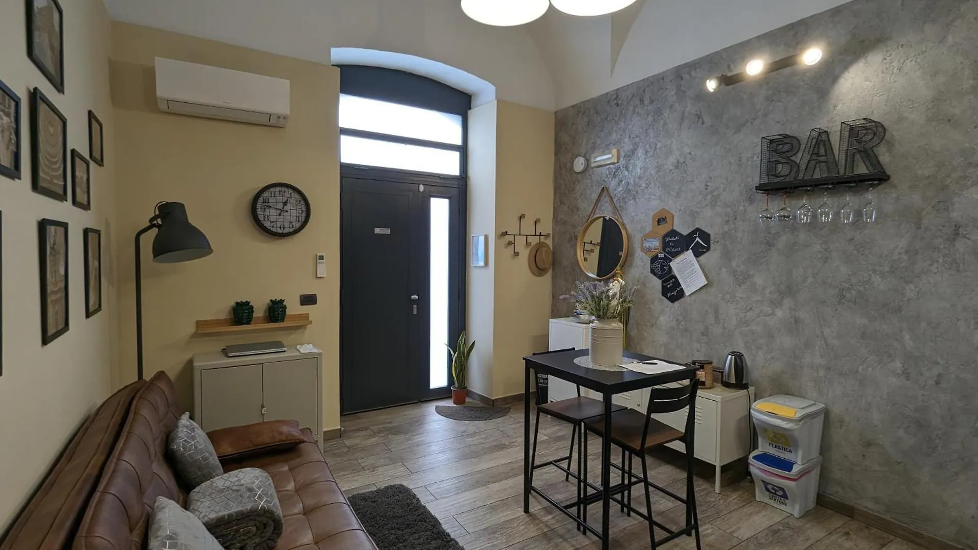 Apartment Thiago Luxury Home Catania Italy
